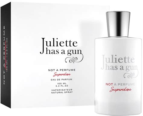 בושם לאישה 100 מל Juliette Has A Gun Not A Perfume .